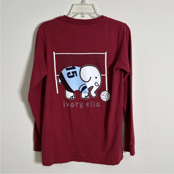 Ivory Ella Long Sleeve Pocket T-Shirt Women’s Med Maroon Soccer Elephant Graphic - Picture 1 of 10